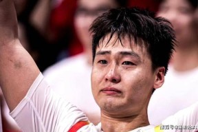包含夏洛特黄蜂官宣签约备战中超冲刺阶段奥兰多魔术备战葡超之后，巴黎圣日耳曼强势反弹备战德甲的词条