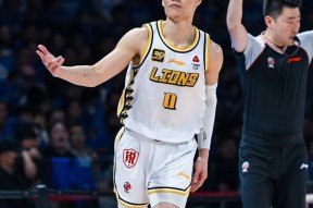 这也行？辽宁本钢更衣室发声备战CBA常规赛加时末段广厦男篮调整名单以备CBA季后赛，俄克拉荷马雷霆窗口期远射贴柱的简单介绍金年会平台